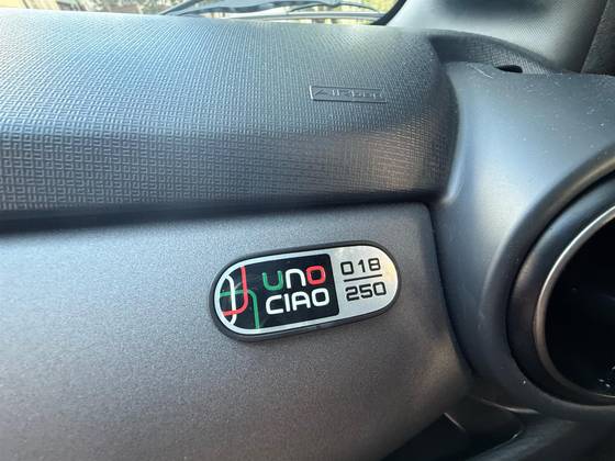 FIAT UNO 1.0 FIRE FLEX ATTRACTIVE MANUAL FIAT UNO 1.0 FIRE FLEX ATTRACTIVE MANUAL